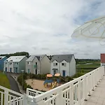 Pierre & Le Chant Des Oiseaux Courseulles-sur-Mer