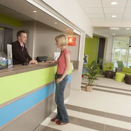 Apartahotel Pierre&vacances Résidence Le Chant Des Oiseaux 3*