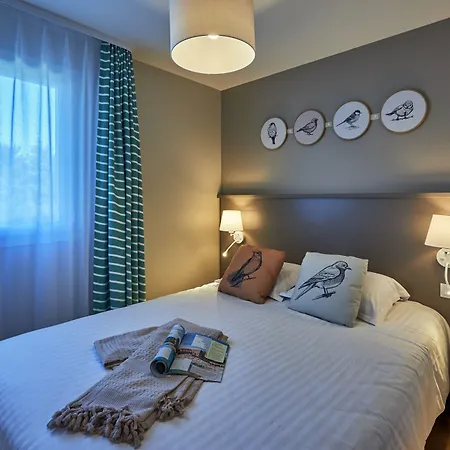 Hotel apartamentowy Pierre & Le Chant Des Oiseaux 3*