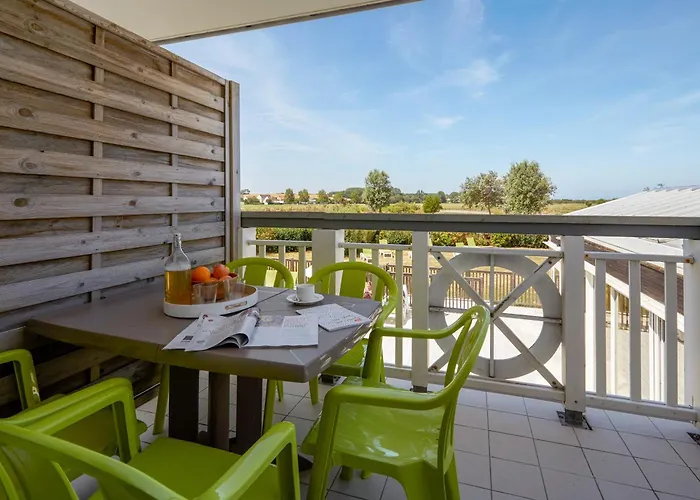 公寓式酒店 皮瑞&瓦卡恩斯乐茶特德斯奥斯克斯酒店 3*