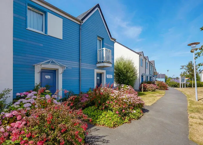 Aparthotel Pierre & Le Chant Des Oiseaux