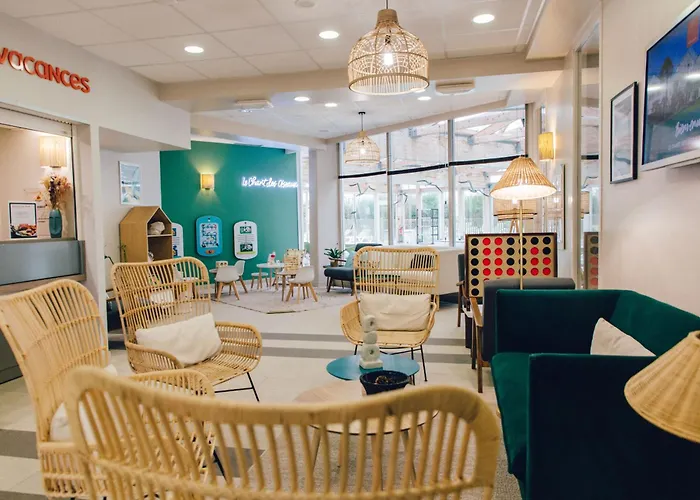 皮瑞&瓦卡恩斯乐茶特德斯奥斯克斯酒店 公寓式酒店 库尔瑟勒·苏尔·梅尔