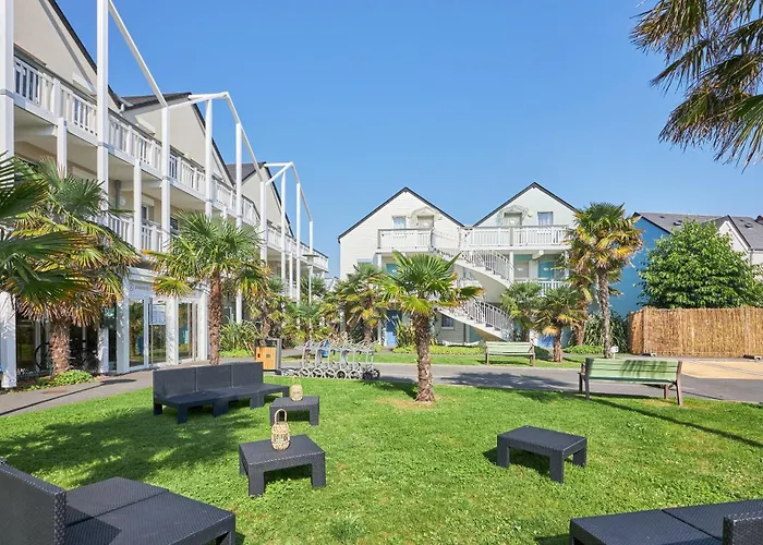 皮瑞&瓦卡恩斯乐茶特德斯奥斯克斯酒店 库尔瑟勒·苏尔·梅尔