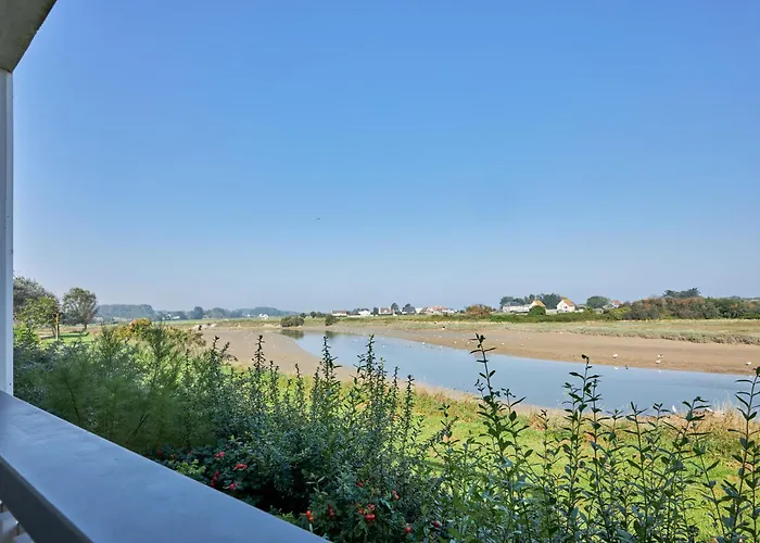 皮瑞&瓦卡恩斯乐茶特德斯奥斯克斯酒店 公寓式酒店 3*