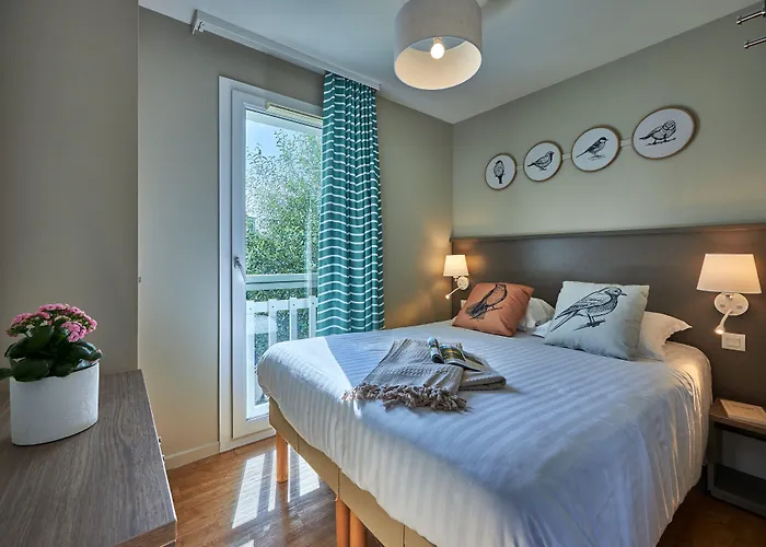 Pierre & Le Chant Des Oiseaux Lägenhetshotell