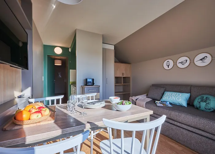 皮瑞&瓦卡恩斯乐茶特德斯奥斯克斯酒店 3*